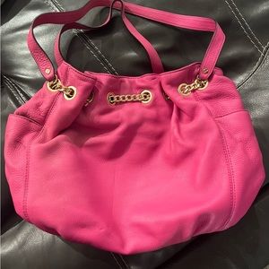 MICHAEL KORS JET SET CHAIN EXCESS LARGE HOT “Barbie” PINK LEATHER RING TOTE BAG